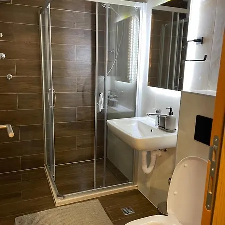 Iskra L5a11 - شقة *